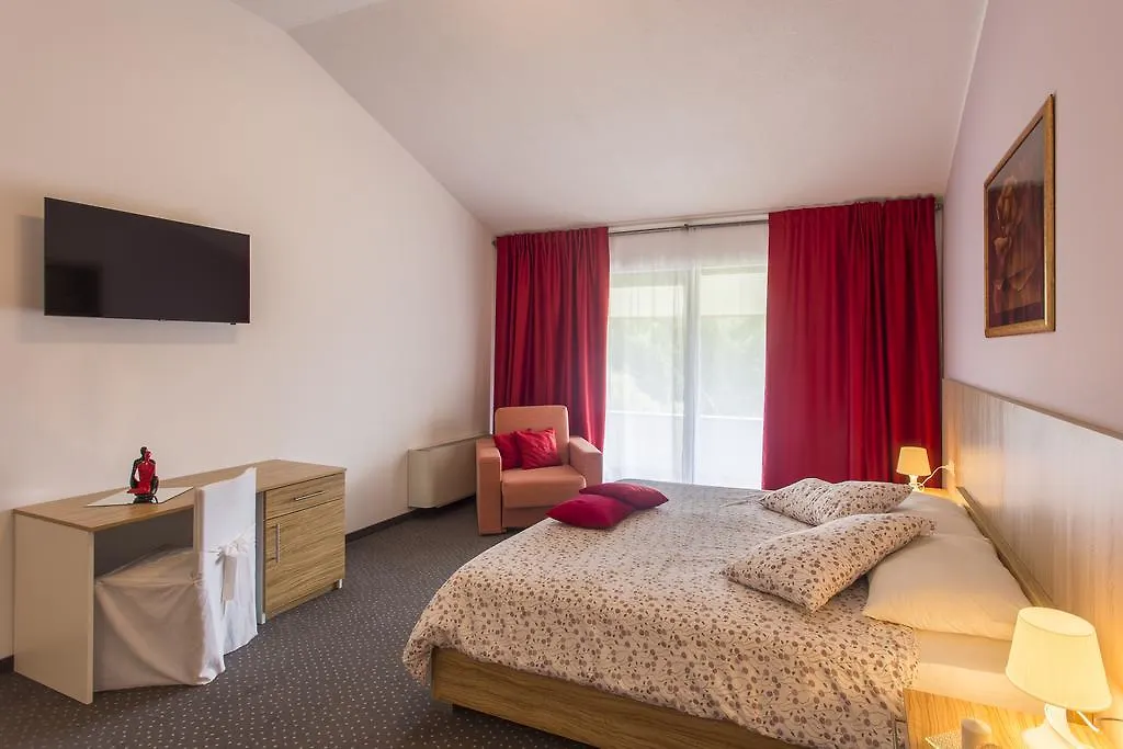 Na Brijegu Hotel Pazin 3*,  Croatia